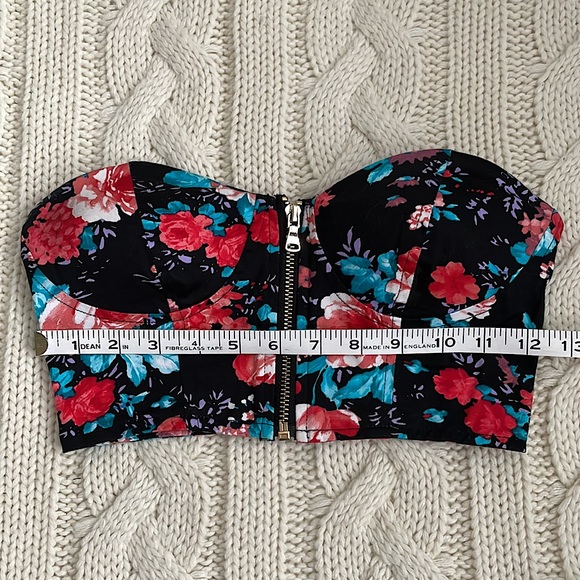 ⚡️3 for $20⚡️ Romwe Floral Cropped Zip-up Bustier - Picture 4 of 5
